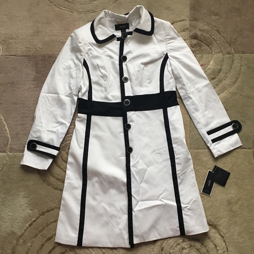 Alfani white and black coat, NWT new spring fall